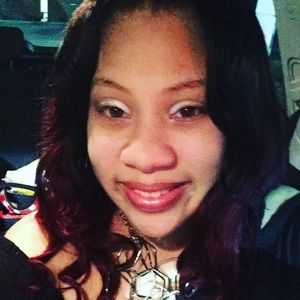 Meet your Posher, Cheria